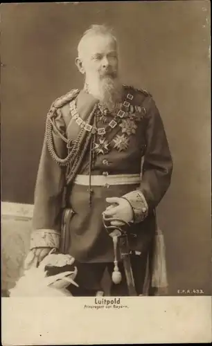 Ak Prinzregent Luitpold von Bayern, Portrait in Uniform