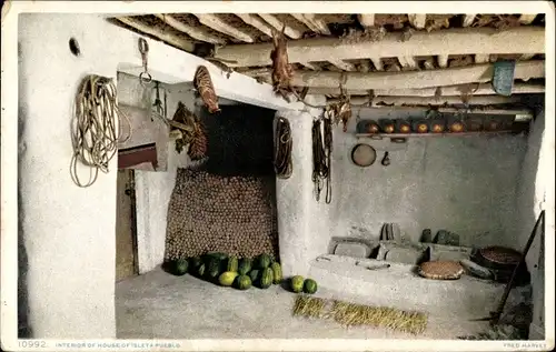 Ak Isleta Pueblo New Mexico USA, Innenraum des Hauses