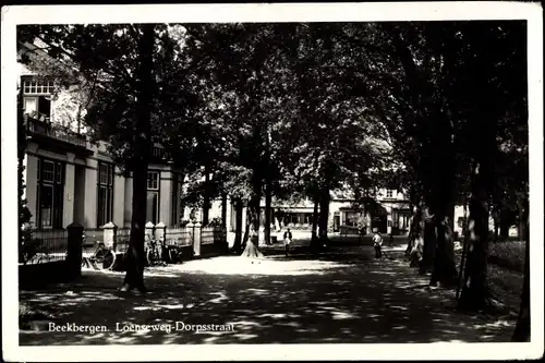 Ak Beekbergen Gelderland, Loenseweg, Dorpstraat
