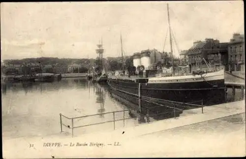 Ak Dieppe Seine Maritime, Le Bassin Berigny, Paquebot