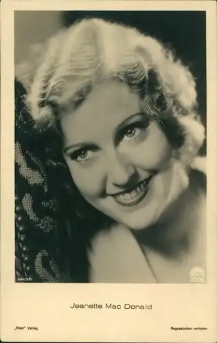 Ak Schauspielerin Jeanette MacDonald, Portrait