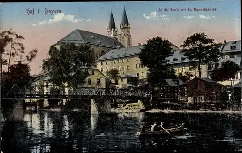 Ak Hof an der Saale Oberfranken Bayern, St. Michaeliskirche, Brücke