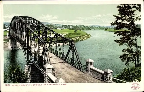 Ak Northfield Massachusetts USA, Schell Memorial, Brücke