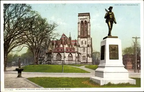 Ak Springfield Massachusetts USA, Memorial Square und Kirche