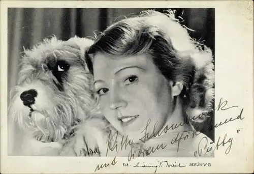 Ak Schauspieler Kitty Schaunburgk, Portrait, Hund, Autogramm