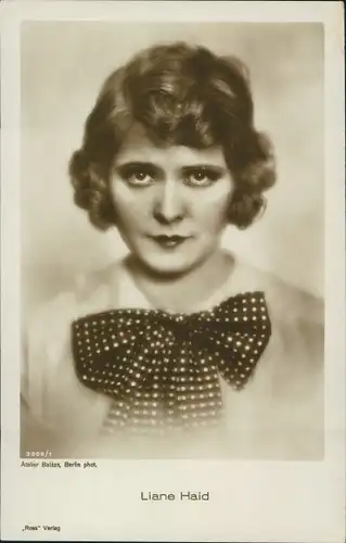 Ak Schauspielerin Liane Haid, Portrait