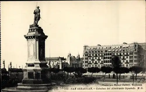 Ak Donostia San Sebastian Baskenland, Statue von Admiral Oquendo