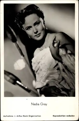 Ak Schauspielerin Nadia Gray, Portrait