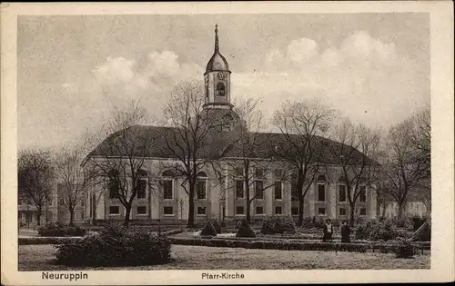 Ak Neuruppin in Brandenburg, Pfarrkirche