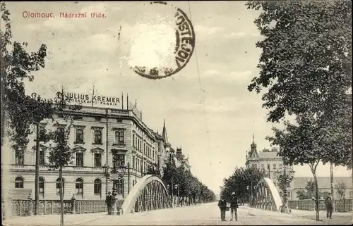 Ak Olomouc Olmütz Stadt, Julius Kremer Fabrik, Straßenpartie