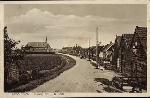 Ak Spaarndam Nordholland, Ringweg met R. K. Kerk