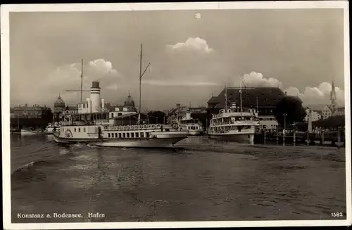 Ak Konstanz am Bodensee, Hafen, Dampfschiffe