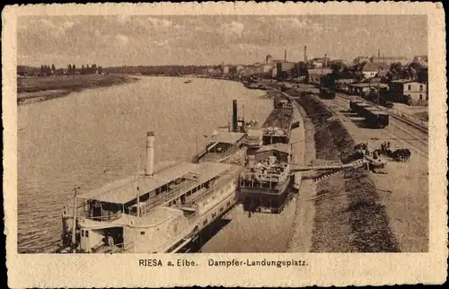 Ak Riesa an der Elbe Sachsen, Dampfer Landungsplatz