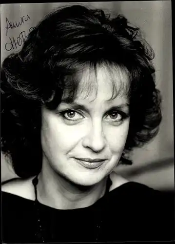 Foto Schauspielerin Daniele Lebrun, Portrait, Autogramm