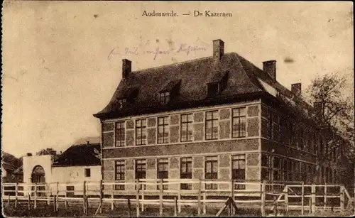 Ak Oudenaarde Audenarde Ostflandern, Kasernen