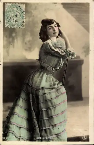 Ak Schauspielerin Erelli, Portrait, Korsett