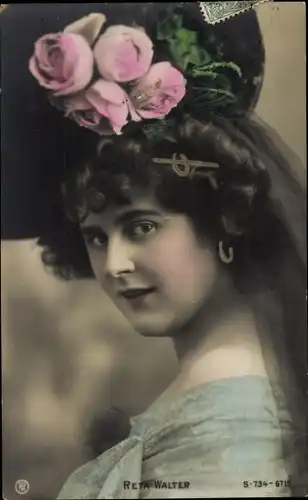 Ak Opernsängerin Reta Walter, Portrait