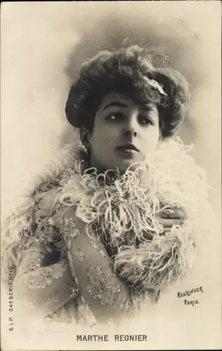 Ak Schauspielerin Marthe Regnier, Portrait