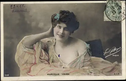 Ak Schauspielerin Marcelle Yrven, Portrait