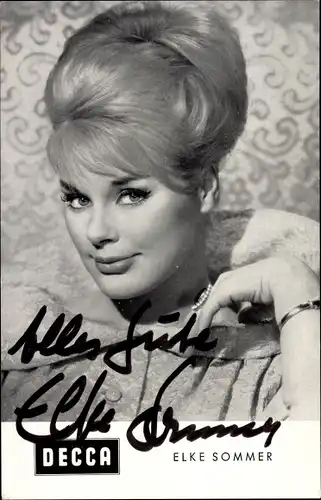 Ak Schauspielerin und Sängerin Elke Sommer, Portrait, Autogramm