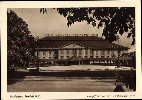 Ak Biebrich am Rhein Wiesbaden, Sektkellerei Henkell und Co, Hauptfront vor der Wiesbadener Allee