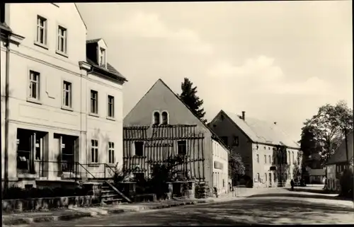 Ak Großhartmannsdorf im Erzgebirge, Straße, Geschäft