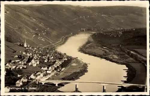 Ak Zeltingen an der Mosel, Panorama, Brücke