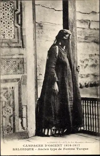 Ak Saloniki Thessaloniki Griechenland, verschleierte türkische Frau