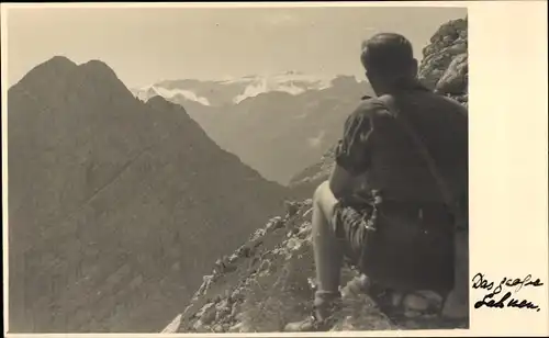 Foto Ak Bergsteiger, Berglandschaft, Bergspitze