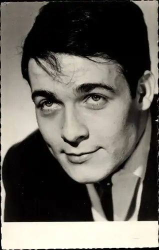 Ak Schauspieler Jacques Charrier, Photo Lucienne Chevert