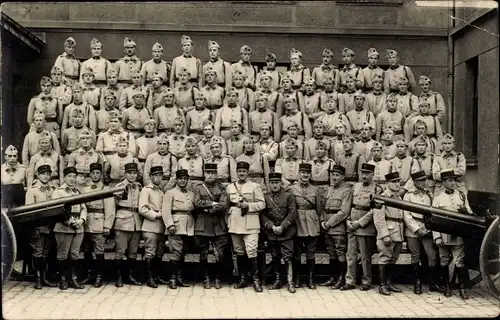 Foto Ak Französische Soldaten in Uniformen, Gruppenaufnahme