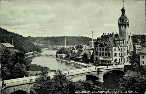 Ak Waldheim in Sachsen, Zschopautal, Rathaus, Brücke