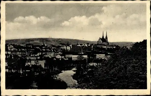 Ak Brno Brünn Südmähren, Totale mit St. Petersdom