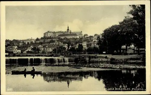 Ak Mladá Boleslav Jungbunzlau Mittelböhmen, Plovárna, Ort, Schloss, Ruderpartie