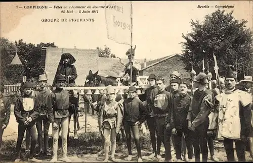 Ak Compiègne Oise, Gruppe der Statisten, Festivals zu Ehren von Jeanne d'Arc