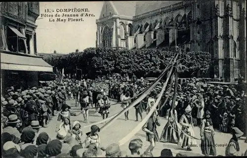 Ak Compiègne Oise, Festlichkeiten zu Ehren von Jeanne d'Arc, 1911, le May Fleuri