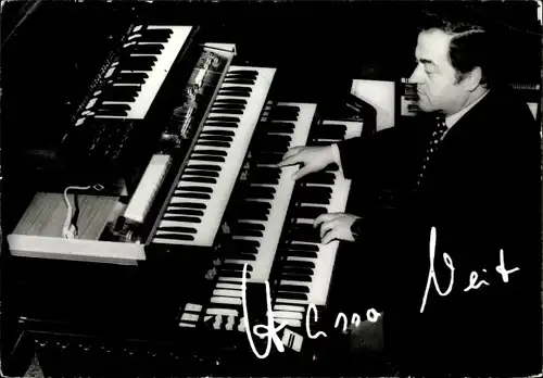 Foto Musiker Hasso Veit am Keyboard, Capitol 1981