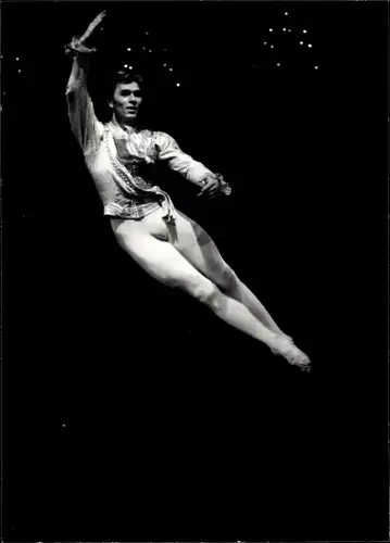 Foto Tänzer auf der Bühne, Ballett