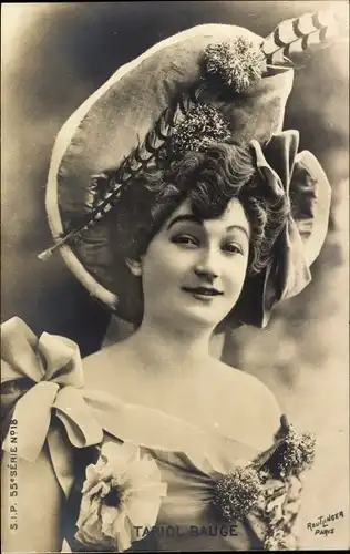 Ak Opernsängerin und Schauspielerin Tariol Bauge, Portrait mit Hut, Reutlinger