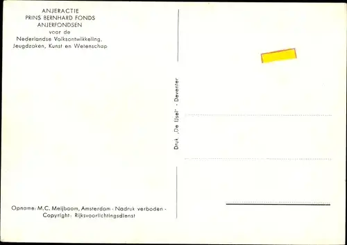 Ak Königin Juliana der Niederlande, Prinz Bernhard der Niederlande, Prinzessinnen, Beatrix