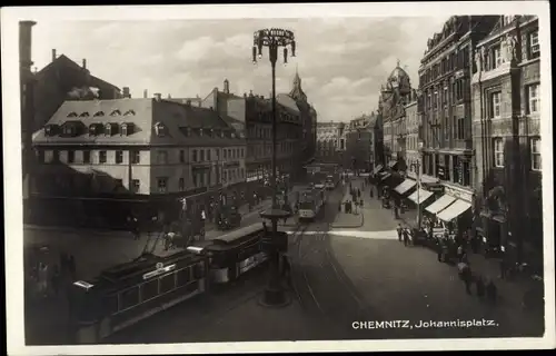 Ak Chemnitz in Sachsen, Johannisplatz, Straßenbahnen, Straßenlaterne