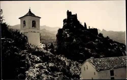 Ak Castell de Guadalest Valencia Spanien, Burg, Kirche