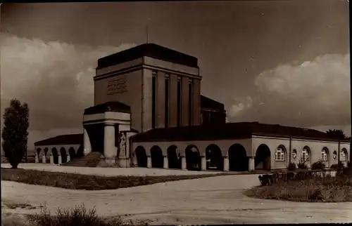 Ak Liberec Reichenberg in Böhmen, Krematorium