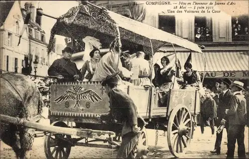 Postkarte Compiègne Oise, Feste zu Ehren von Jeanne d'Arc, 1911, einer der Hofwagen