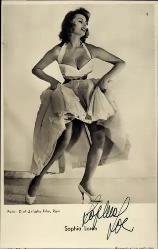 Ak Schauspielerin Sophia Loren, Portrait, Autogramm