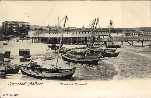 Ak Ostseebad Ahlbeck Heringsdorf auf Usedom, Strand mit Herrenbad, Boote