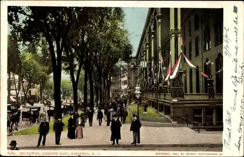 Ak Saratoga New York USA, Broadway mit Blick nach Osten