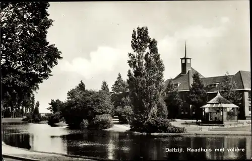 Ak Delfzijl Groningen, Raadhuis met voliere