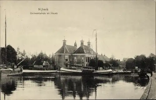 Ak Nijkerk Gelderland, Gemeentehuis en Haven