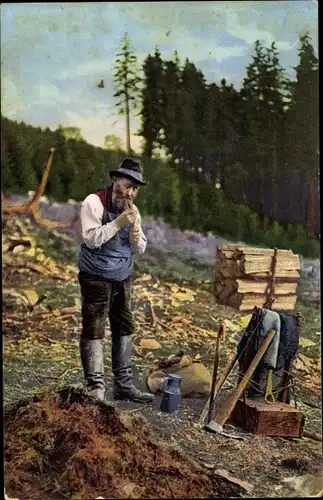 Lied Ak Erst noch ein Pfeifchen, Holzfäller in Tracht aus dem Erzgebirge, Verlag Wilhelm Vogel